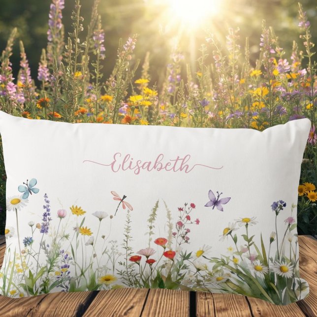Almofada Lombar Nome do Script Rosa Selvagens (Wildflowers Pink Script Name Lumbar Pillow)