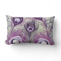 O pavão roxo bonito empluma-se o design elegante