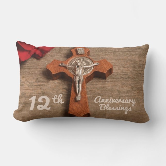 Almofada Lombar Ordenação por 12 do Padre Rosa e Rosary (Frente)