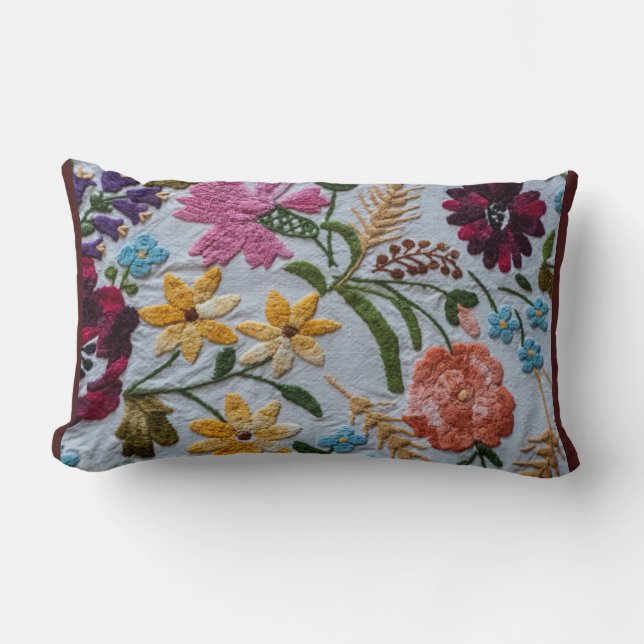 Almofada Lombar Padrão de bordado floral com flores lindas (Frente)
