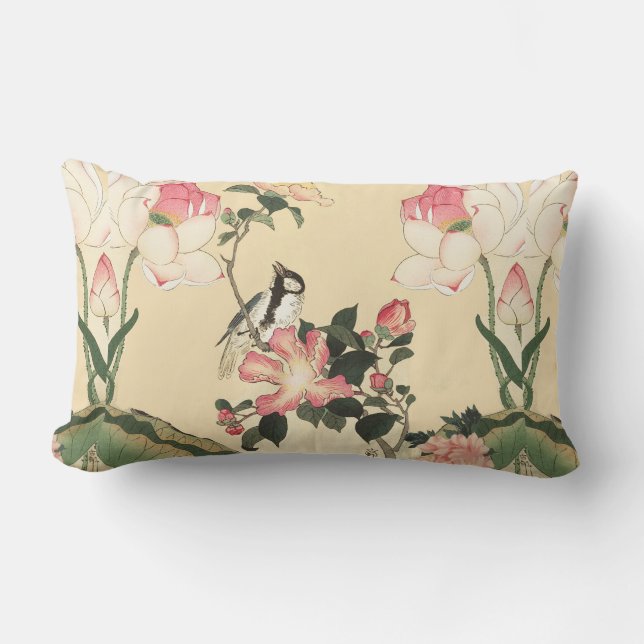 ALMOFADA LOMBAR PÁSSARO PEQUENO COM ROSAS PINK E FLORES DE LÓTUS (Frente)