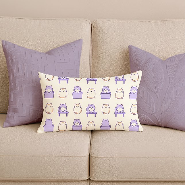 Almofada Lombar Pastel Gatinho Fofo Lavanda (Kawaii Lavender Chonky Cat Pastel Lumbar Pillow)