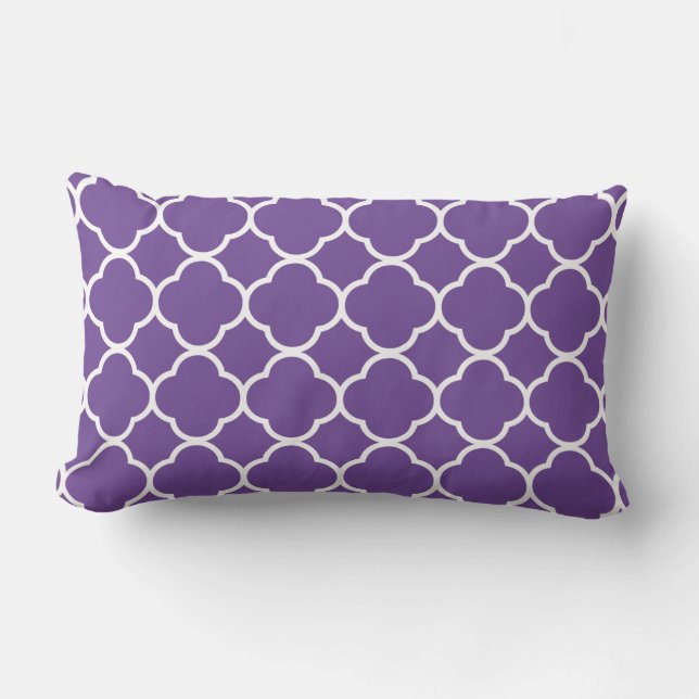 Almofada Lombar Quatrefoil Purple Decor Branco Natal 2020 (Frente)