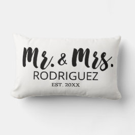 Almofada Lombar Sr e Sra Modern Brush Font Aniversário de Casament