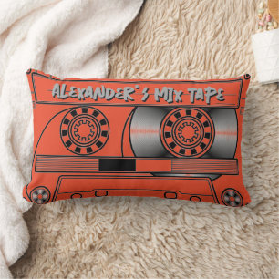 Almofada Lombar Vibes Retroativas: fita de cassete personalizada d