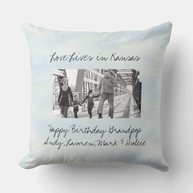 Almofada Love Lives In Kansas State Shaped Custom Photo (Frente)