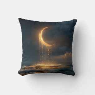 Almofada Lua do Crescente Ouro Surreal acima do oceano