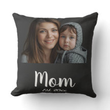 Mãe Est. com ano Black Modern Script e foto