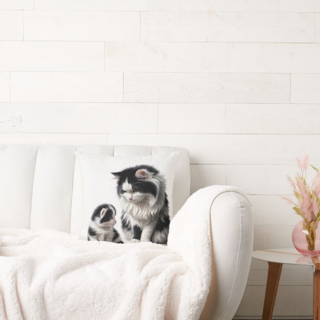 Almofada Mãe Gato e Gatinho em Branco (Sofá)