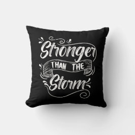 Almofada Mais Forte Que Tempestade, Vintage Motivational Co
