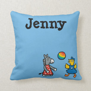 Almofada Maisy no pré-escolar com os amigos no campo de