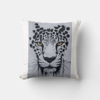 Almofada Majestic Leopard Face Artistic Portrait Throw Pill