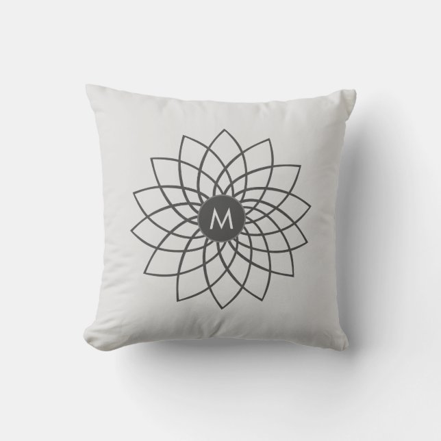 Almofada Mandala Cinza na Cor Poeira de Prata (Frente)
