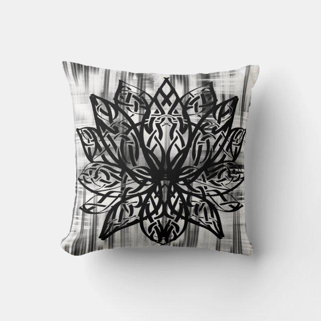 Almofada Mandala de Lótus Celta – Preto e Branco Minimalist (Frente)