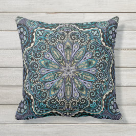 Almofada Mandala roxa legal de Boho da Novo-Idade do preto