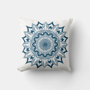 Almofada Mandala simétrica do ornamentado azul-esverdeado