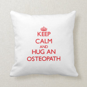 Almofada Mantenha a calma e abrace um osteopata