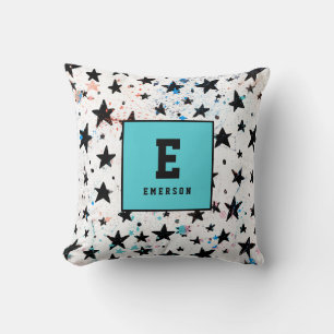 Almofada mão moderna espaço tirado e estrelas do