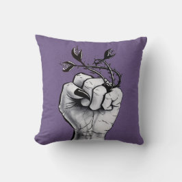 Almofada Mão Testemunha Com Unhas Pretas E Anel Monstro