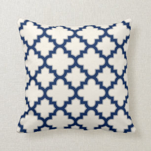 Almofada Marroquino moderno Quatrefoil no cinza de azuis