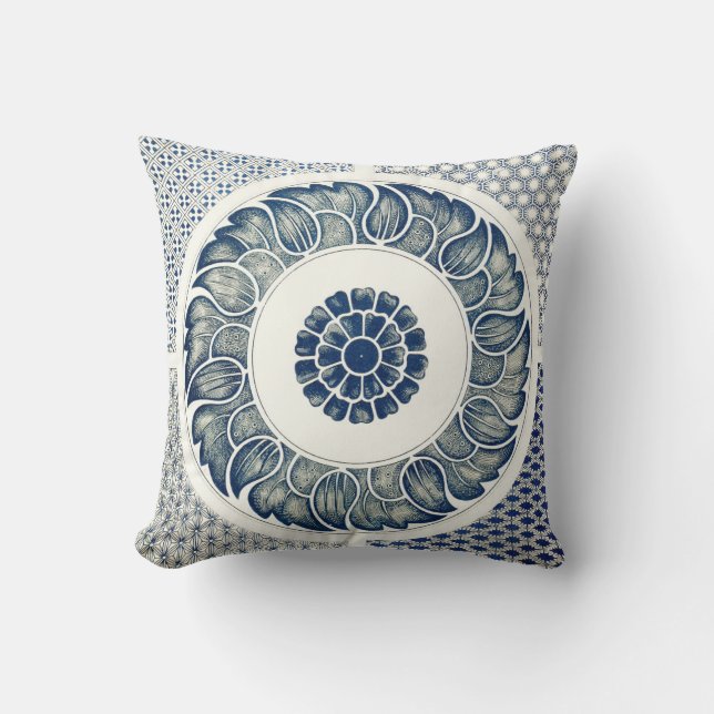 Almofada Medalhão Chinês: Chinoiserie Azul Índigo (Frente)