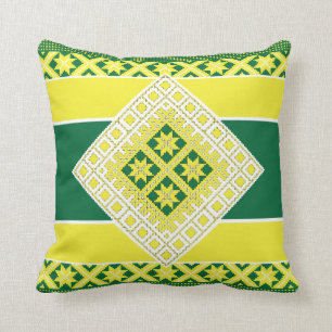 Almofada Medalhão geométrico verde-amarelo-fole letão
