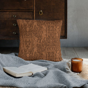 Almofada Medieval Heraldry Chateau Chic Russet Brown
