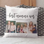 Almofada Melhor Momma - Colagem de Fotos do Dia de as mães<br><div class="desc">Comemore o Dia de as mães com o Travesseiro decorativo de Colagem de Fotos da Melhor Momma. Esta guarnição personalizada apresenta uma bela coleção de fotografias prezadas, capturando momentos especiais com a vossa mãe. Feito com materiais de alta qualidade, adiciona um toque na moda e sentimental a qualquer espaço, perfeito...</div>
