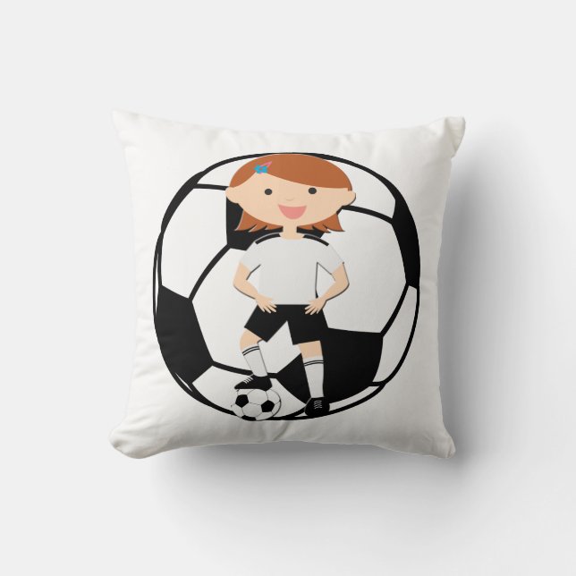 Almofada Menina 3 do futebol e bola preto e branco (Frente)