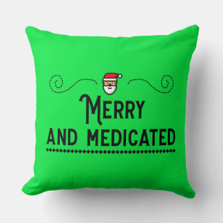 Almofada Merry & Medicated Holiday Throw Pillow