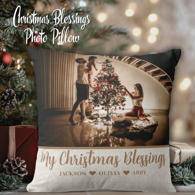 Almofada Meu Natal Beneficia Foto e Texto Personalizados (My Christmas Blessings Custom Photo and Text Throw Pillow - Add your favorite photo and custom text.)