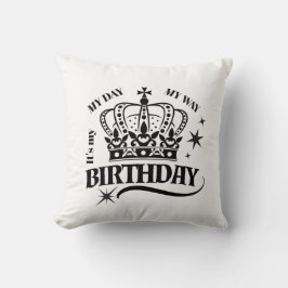 Almofada Minimal Black Crown Birthday Typography White
