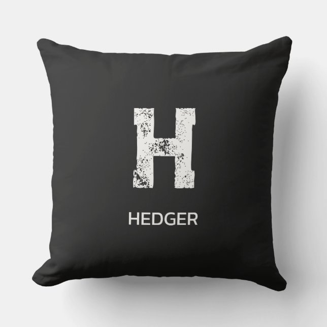 ALMOFADA MINIMALIST WHITE ONE LETTER MONOGRAM NAME BLACK  (Frente)