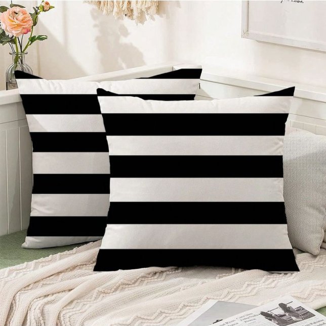 Almofada Modern Outdoor Decor Black & White Classic Striped (Modern Outdoor Decor Black & White Classic Striped Outdoor Pillow)