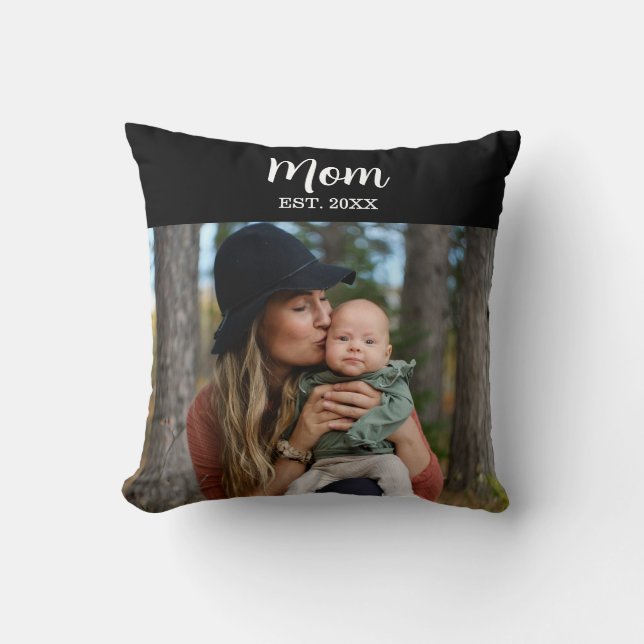 Almofada Mom Est. Script Photo Throw Pillow (Frente)