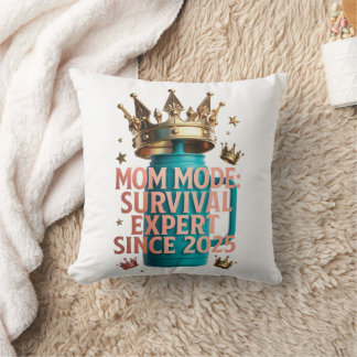 Almofada Mom Mode Survival Expert Tee | Since 2025 Funny Mo