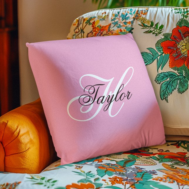 Almofada Monograma Chique Preto e Branco Rosa (Black and White Fancy Monogram Pink Throw Pillow)