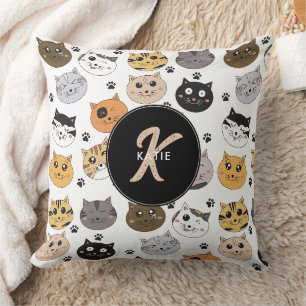 Almofada Monograma Colorido de Gatos Engraçados e Pata