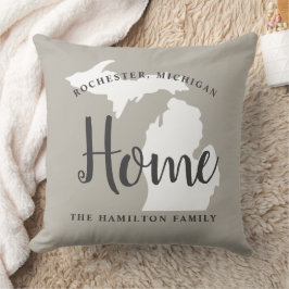 Almofada Monograma de Família Michigan Home Gray Script