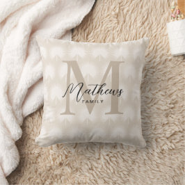 Almofada Monograma de Leaf Script de Chic Beige Anahaw Mini