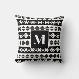 Almofada Monograma de Padrão Tribal Preto e Branco