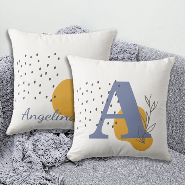 Almofada Monograma e nome personalizados do estilo Boho (Criador carregado)