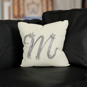 Almofada Monograma - Letra M Silver Floral Details Creme