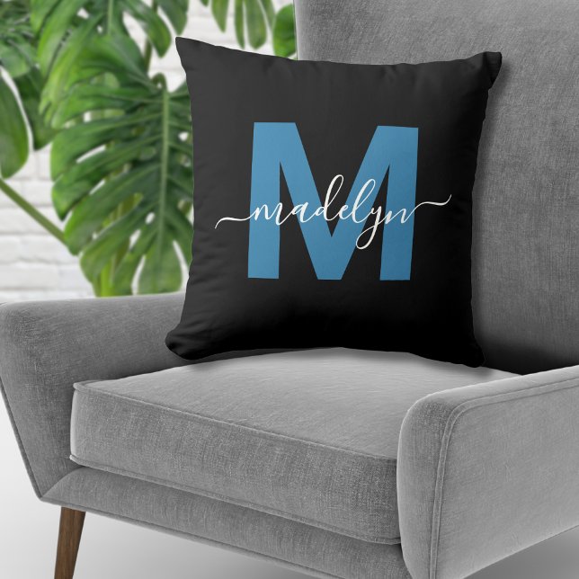 Almofada Monograma Nome Inicial Script Azul (Monogram Initial Name Script Blue Throw Pillow)