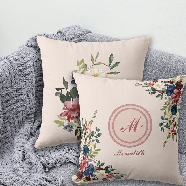 Almofada Monograma Personalizado Rustic Florals de Ação de  (Criador carregado)