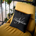 Almofada Monograma Personalizado Único de Nomes Preto e Bra<br><div class="desc">Design de Monograma Personalizado de Nome Preto e Branco Único para qualquer pessoa.</div>