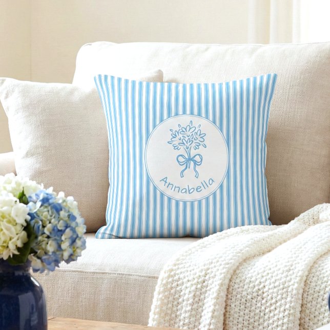 Almofada Monograma Préppy de Listra Azul e Branco Caprichos (Criador carregado)