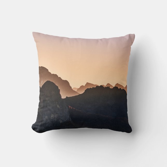 ALMOFADA MONTANHA ROCKY (Frente)