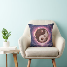 Almofada Moonlit Balance – Yin Yang of Eternal Light. 
