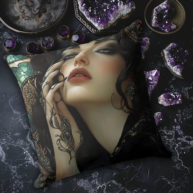 Almofada Mulher Gótica Art Nouveau (Criador carregado)